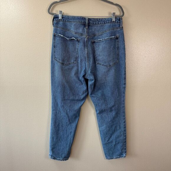 Old Navy OG Straight Medium Wash Jeans - Picture 2 of 3
